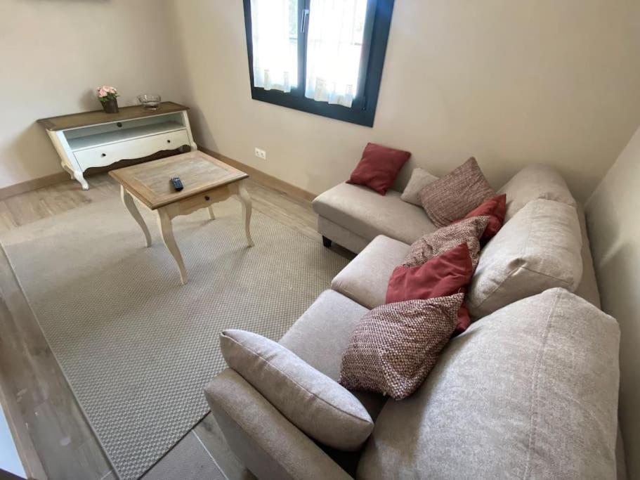 Casa En Montealegre Reformada Y Acogedora Sámano Exteriör bild
